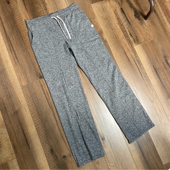 Vuori Gray Wide Leg Pants - Picture 3 of 11